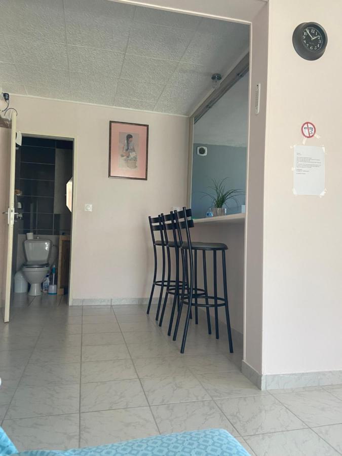 Saint-Barthélemy-de-Vals Gite Esprit Etape מראה חיצוני תמונה